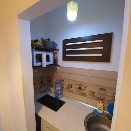 Centru Charming New Apartament Piata Universitate Apartman Bukarest Kültér fotó