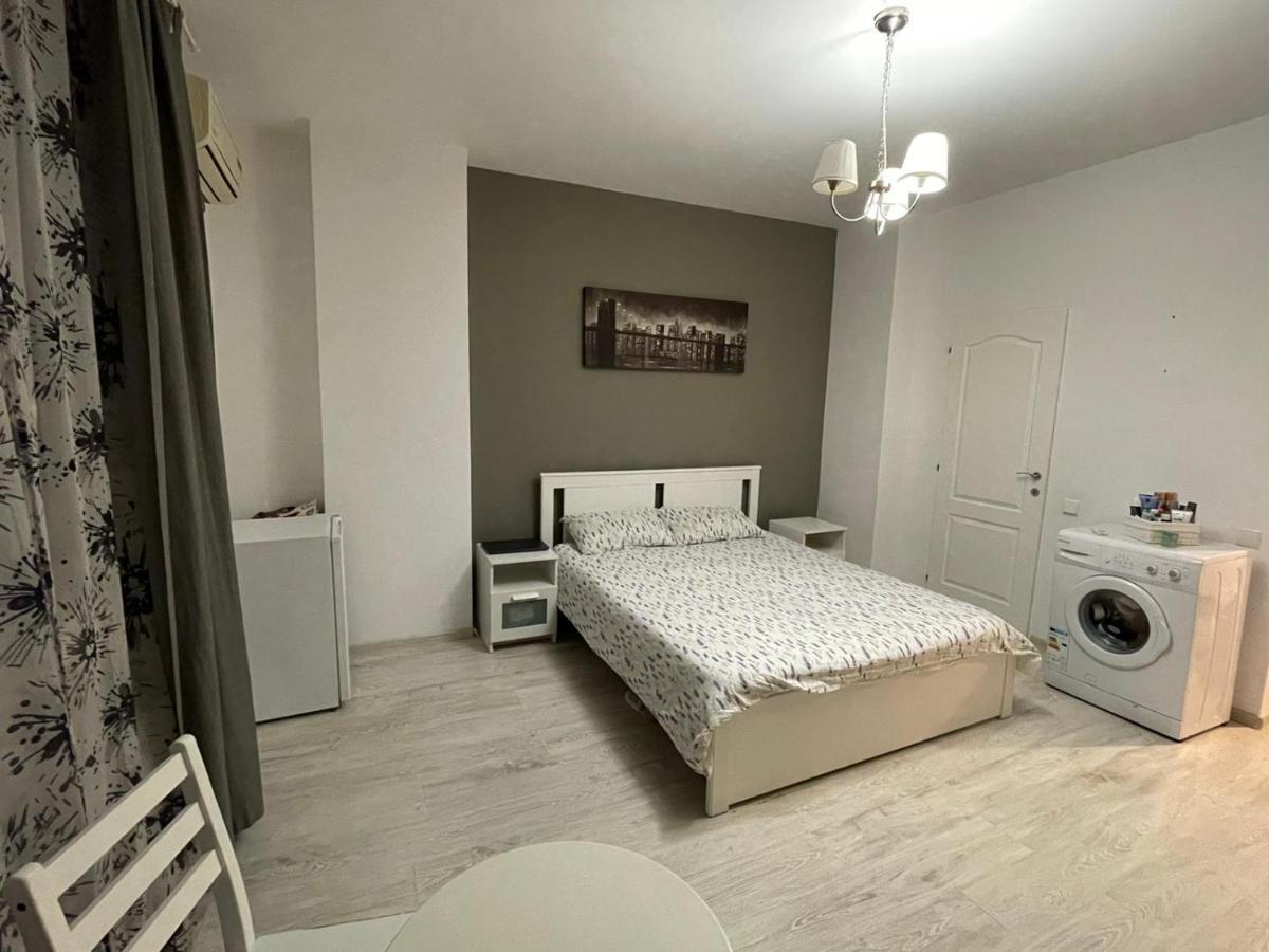 Centru Charming New Apartament Piata Universitate Apartman Bukarest Kültér fotó